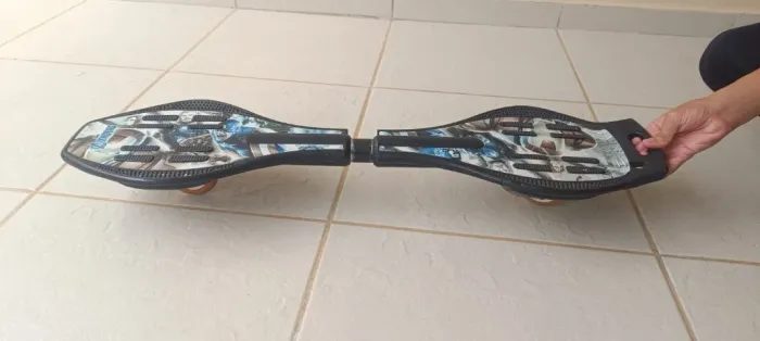 Skate de Duas Rodas Waveboard - Excelente Estado