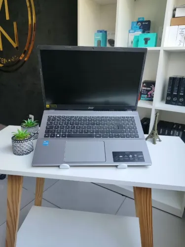 NOTEBOOK ACER I5-12TH - MUITO NOVO!
