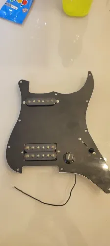 Escudo guitarra Strato