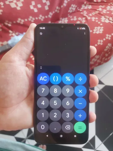 CELULAR 4 DE RAM 64G