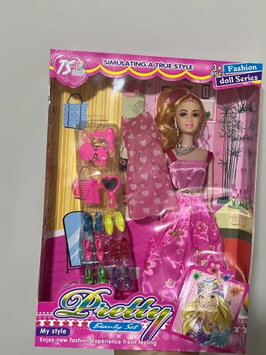 Linda Boneca Princesa C/ Acessórios Vestido - Presente ideal 