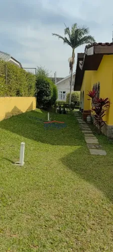 CASA TÉRREA EM CONDOMÍNIO DE ALTO PADRÃO