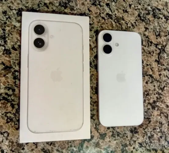 iPhone 16