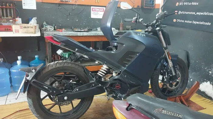 Moto Elétrica LEVA EG1 