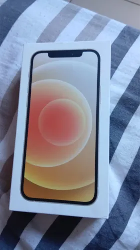 iPhone 12 branco 