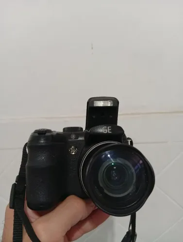 Câmera Digital GE X500 de 16.0 megapixels funcionando perfeitamente