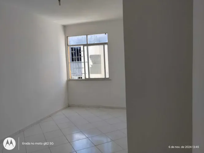 Ref. 312 (G) Vende-se apartamento. B. LUZIA, próx. ao Colégio Purificação. inclui GÁS [765