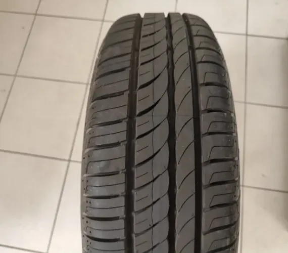 PNEU PIRELLI 185/65 R15 (NOVO)