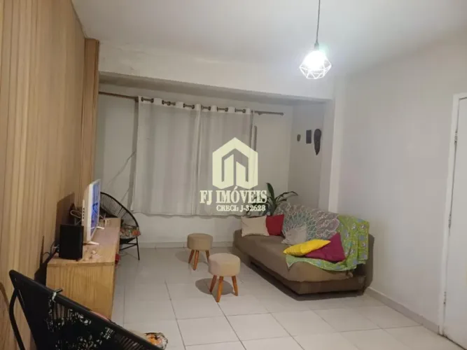 VENDO SOBRADO 3 DORMITÓRIOS NO CENTRO DE SÃO VICENTE -SP