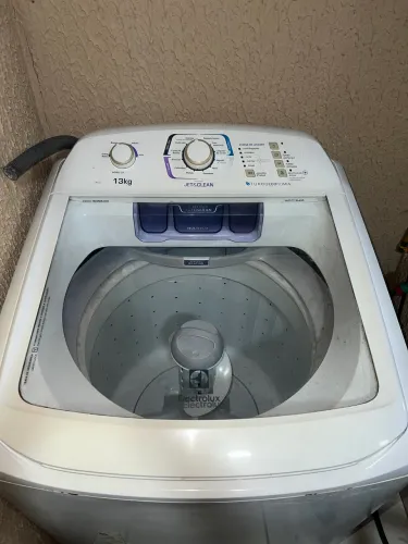 Máquina de lavar Electrolux 13kg
