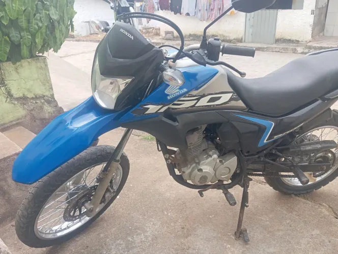 NXR Bros esdd 2020/2021 com freio a disco nas duas rodasas