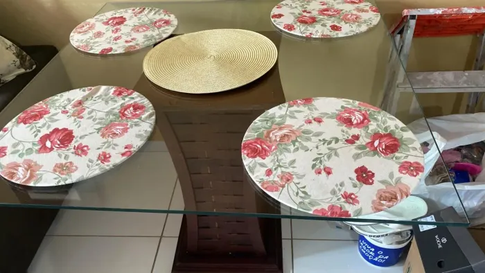 Mesa jantar 4 cadeiras