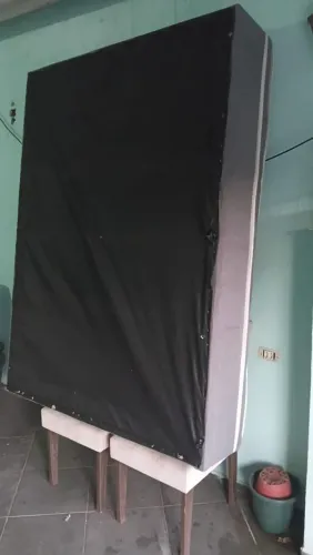 Vendo ou troco cama e cadeiras!!!