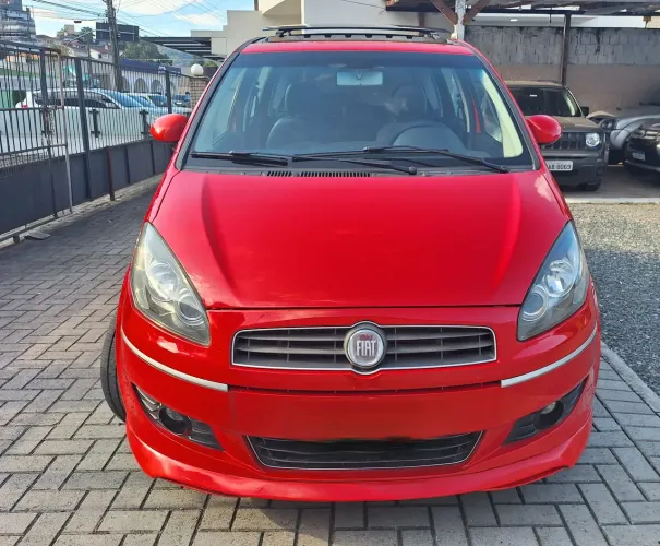 Fiat Idea Sporting Dualogic 1.8 Flex 16V 5P 2012