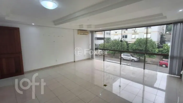 Casa à venda Rua Luzitana, Higienópolis - Porto Alegre