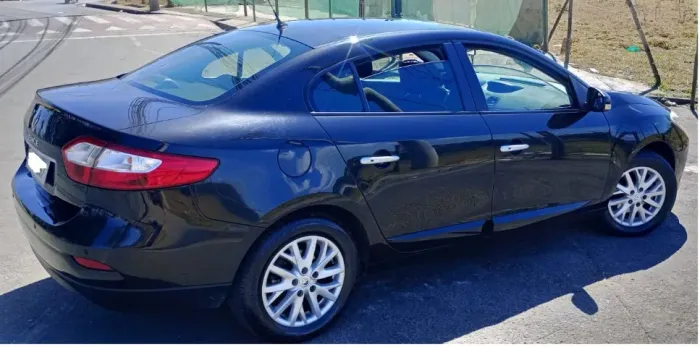 Renault Fluence Sed. Dynamique 2.0 16V Flex Aut. 2015
