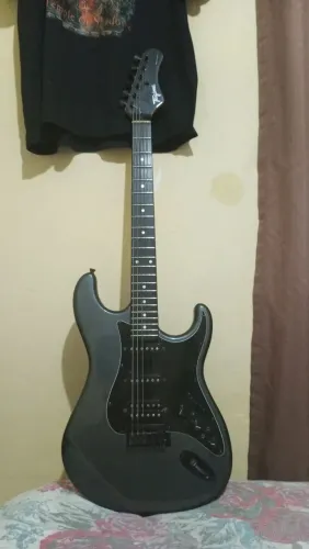 Guitarra Tagima série sixmart (zero arranhões) valor negociável