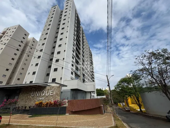 Apartamento com 3 dormitórios para alugar, 75 m² por R$ 3.700/mês - Jardim Europa - Anápol