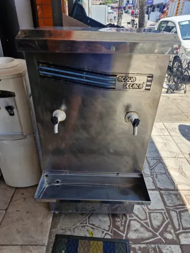 Bebedouro industrial 50 litros