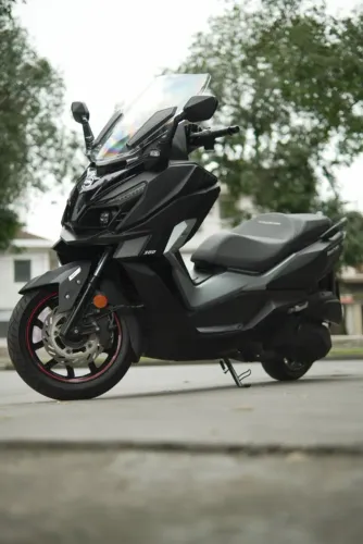 Dafra Cruisym 300 2024