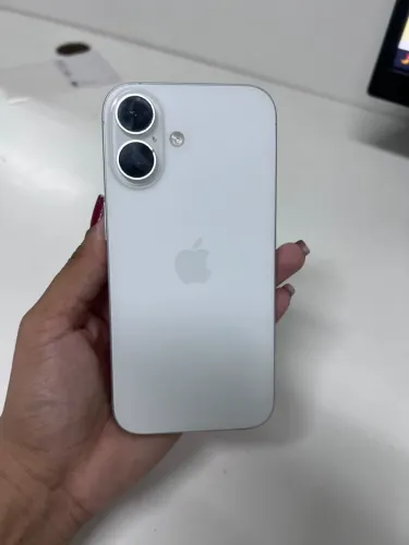 Vendo Iphone 16 128gb