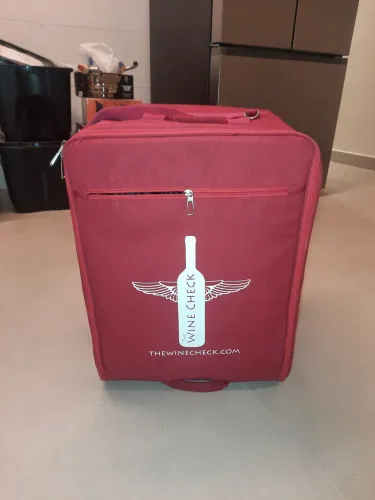 Mochila termica para vinhos com rodinha