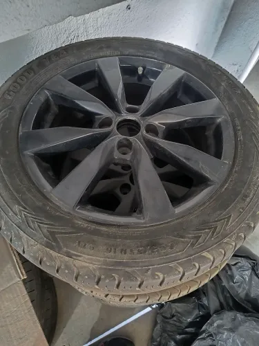 Jogo de rodas + pneus novos Goodyear aro 16 furacão 4x100