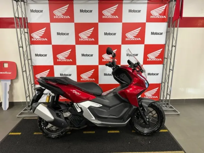 ADV 160