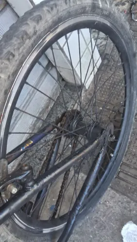 Bicicleta pra vende aro vinte 24 por 300 reais
