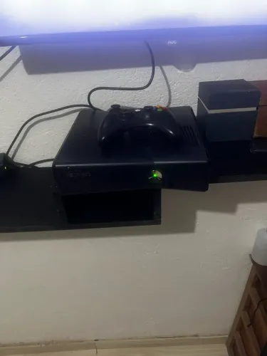 Xbox 360 + Kinect + Jogo