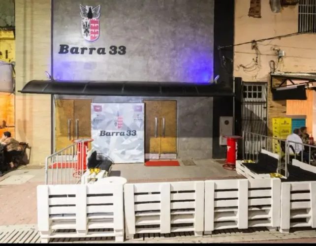 Oportunidade! Ponto comercial na Barra R$ 1.800.000,00