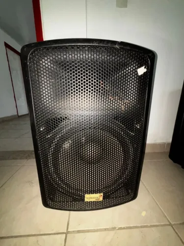 CAIXA DE SOM THUNDER PRO