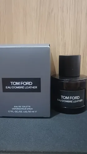 Perfume Masculino Tom Ford Eau D'ombre Leather Eau De Toilette 50ml Original