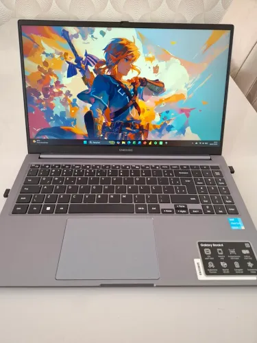 Notebook Samsung Galaxy Book 4 - U300 - 8GB - SSD - FULLHD