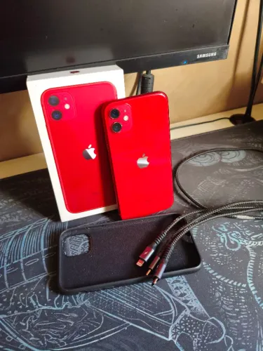 iPhone 11