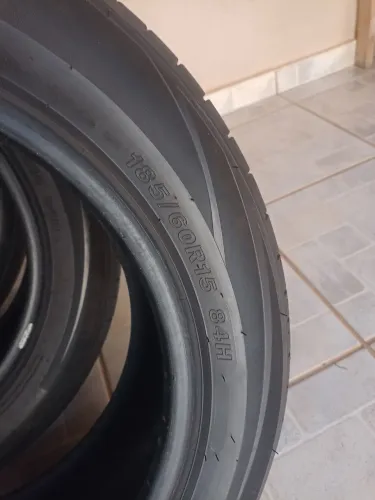 Pneu 186/60R15 84H