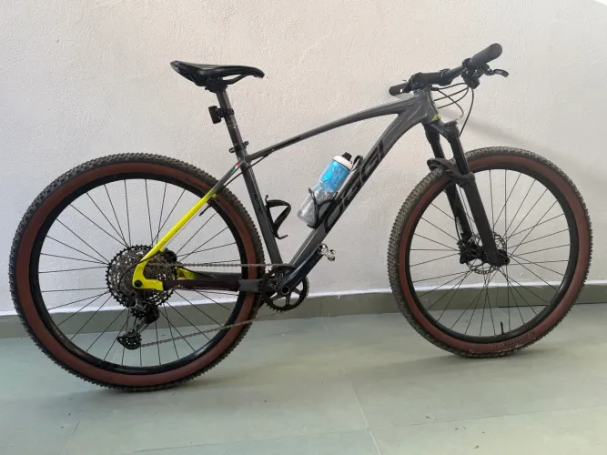 Bicicleta OGGi 7.4 29 TAM 19