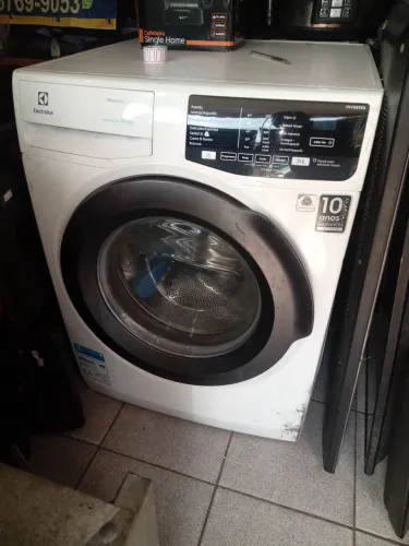 Vendo lavadora c defeito 300 reais..