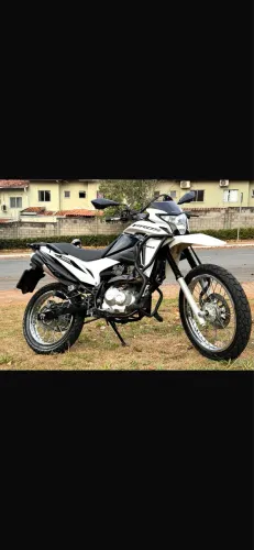 Honda Bros 160 ESDD 2022 - Único Dono, Quitada, Revisada