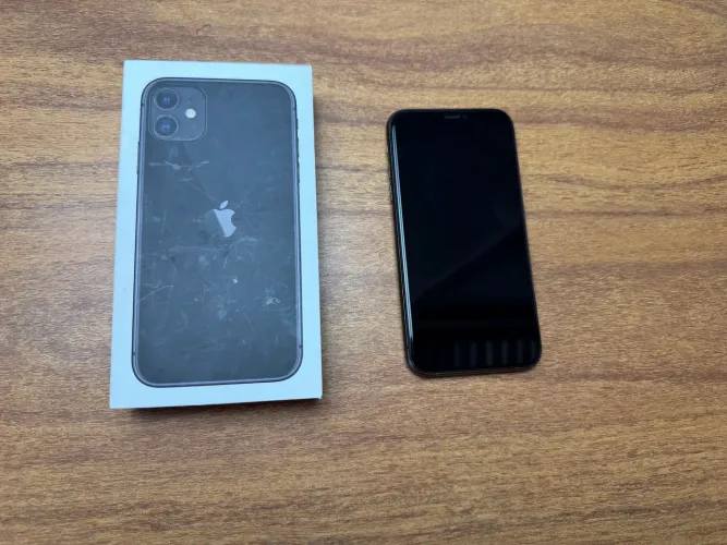 IPhone 11 de 128gb preto