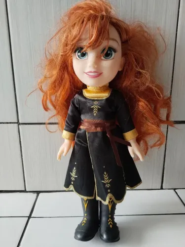 Boneca ANNA FROZEN. 35 CM.