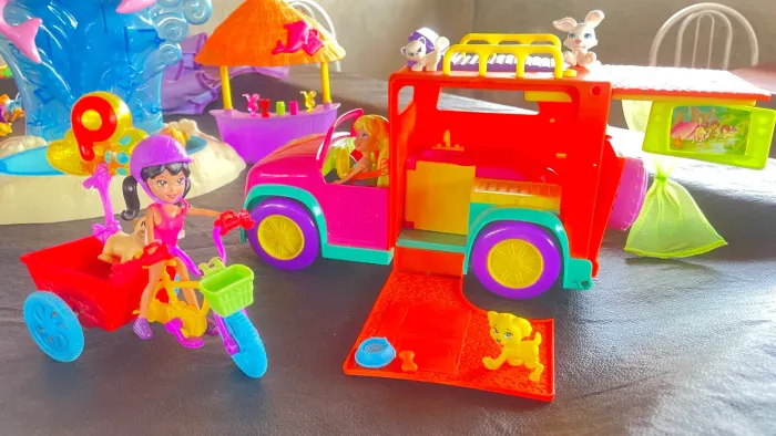 Lote de brinquedos - Bonecas Polly + Parque Aquático + Baby Alive Fraldinha Mágica
