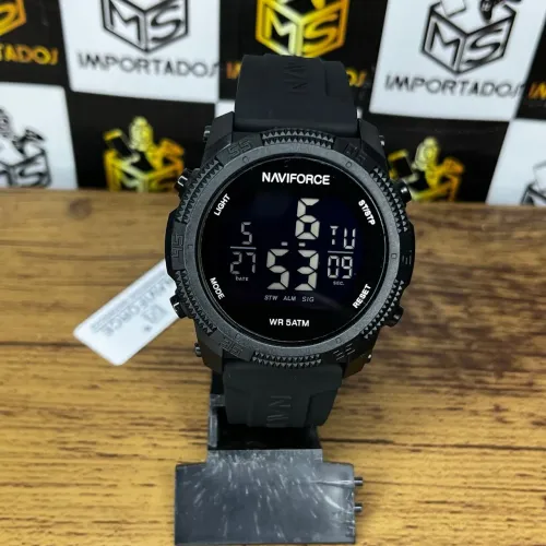 Relógio Esportivo Masculino Naviforce 7104 - Novo