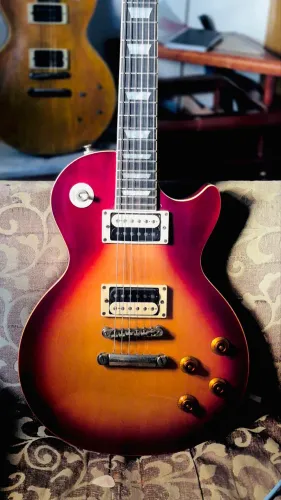Les paul epiphone Classic 2020 cherry sunbrust 