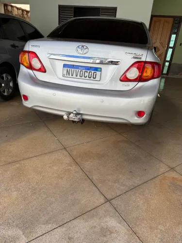 Toyota Corolla Altis 2.0 Flex 16V Aut. 2011