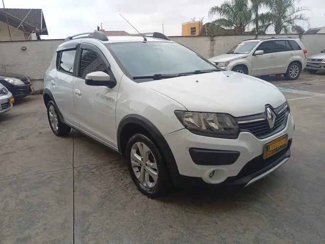 Renault Sandero Step. Easy R H-power 1.6 8V 2016