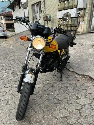 Suzuki Intruder 125 2013