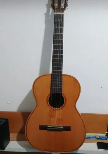 Violão giannini anos 60