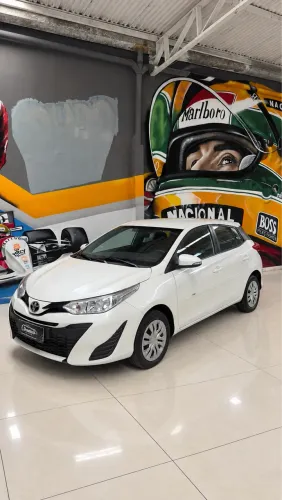 Toyota Yaris Live 1.3 Flex 16V 5P AUT 2021