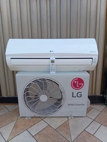 LG SMART INVERTER 12.000 BTUS